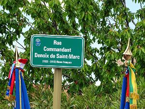 2019 05 11 BOLLENE HOMMAGE AU COMMANDANT DENOIX DE SAINT MARC (4)